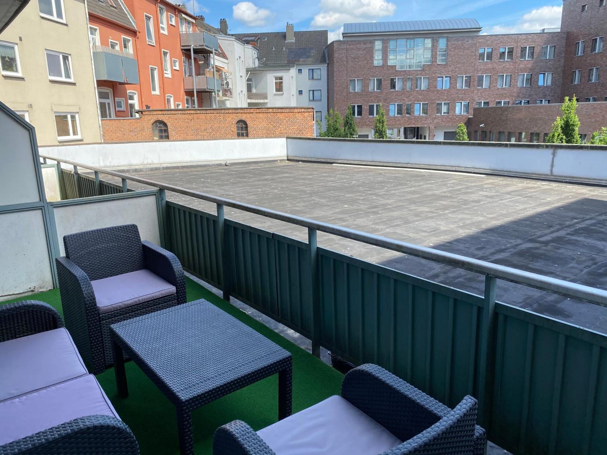 1,5-Zimmer Apartment Mit Balkon Am Hauptbahnhof Ноймюнстер Екстер'єр фото